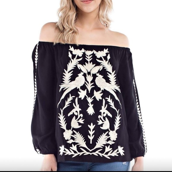 Solitaire Women’s Off the Shoulder Embroidered Top - Picture 3 of 10